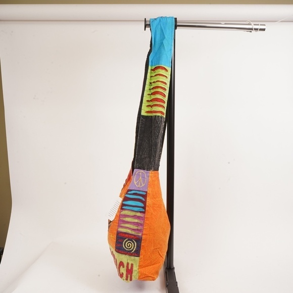 Shoreline Virginia Beach Orange With Peace Signs‎ Large Tote Bag - Picture 3 of 16